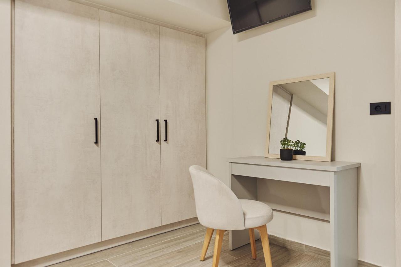 Galadriel Apartments Kato Yerakarion ภายนอก รูปภาพ
